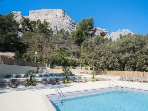 Camping La Vallée Heureuse Pausado 4 étoiles★★★★