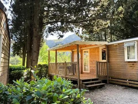 Camping La Vallée Heureuse Pausado 4 étoiles★★★★