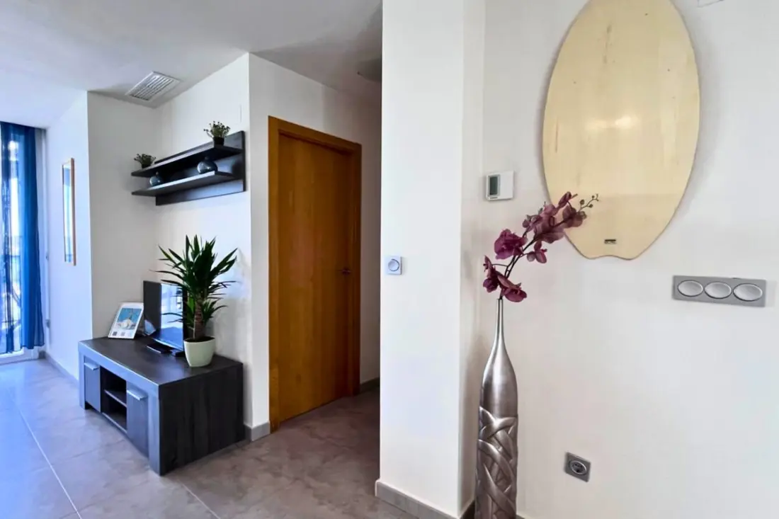 Appartement Moderne Avec Piscine, Terrasse Et Solarium équipé