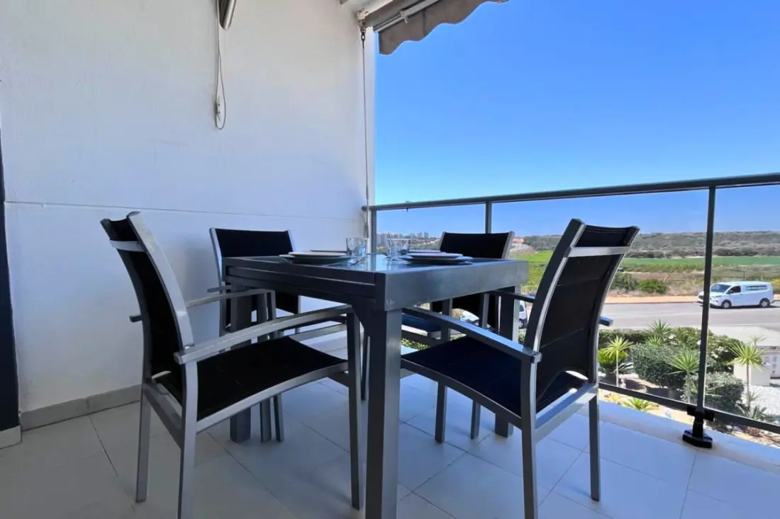 Appartement Moderne Avec Piscine, Terrasse Et Solarium équipé
