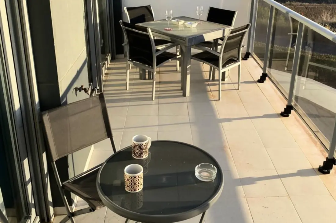 Appartement Moderne Avec Piscine, Terrasse Et Solarium équipé