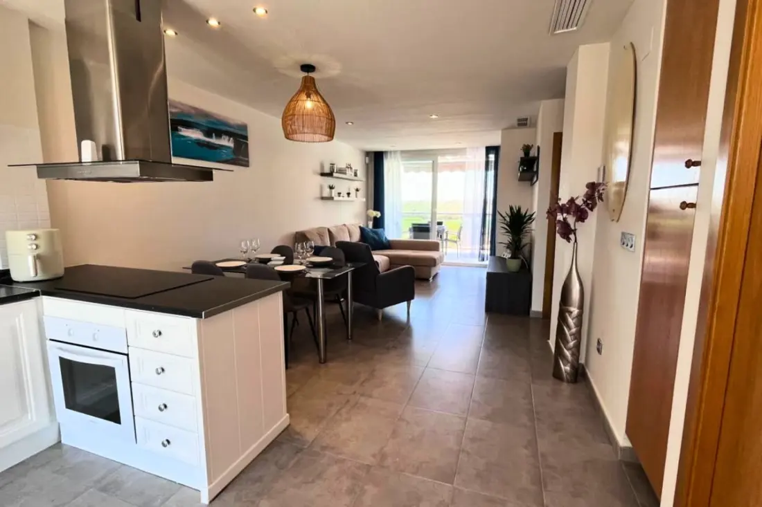 Appartement Moderne Avec Piscine, Terrasse Et Solarium équipé