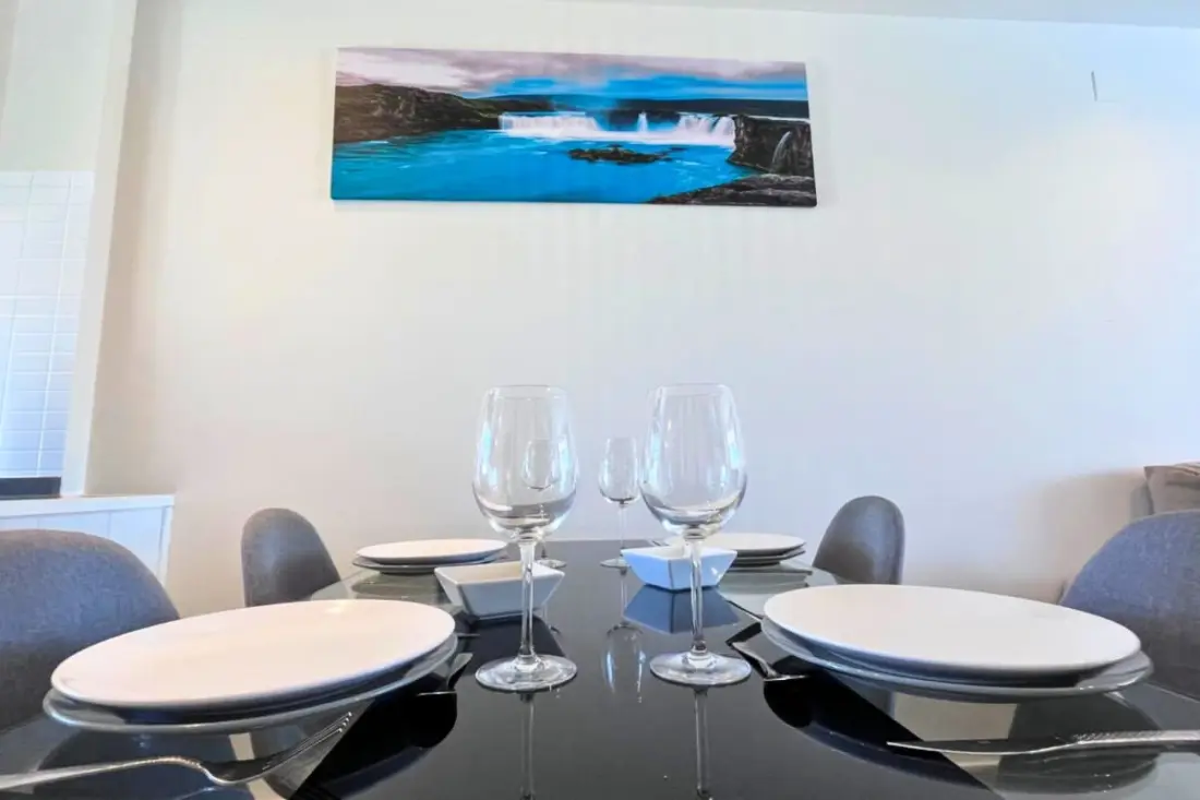 Appartement Moderne Avec Piscine, Terrasse Et Solarium équipé