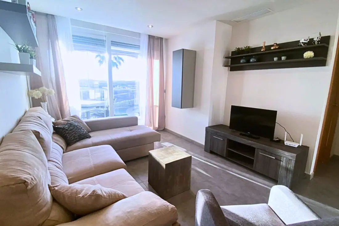 Appartement Moderne Avec Piscine, Terrasse Et Solarium équipé
