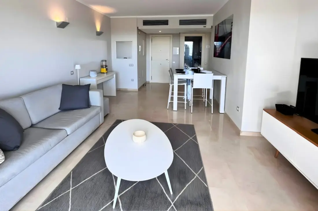Appartement Premium à Las Colinas · Golf, Piscine &amp; Terrasse