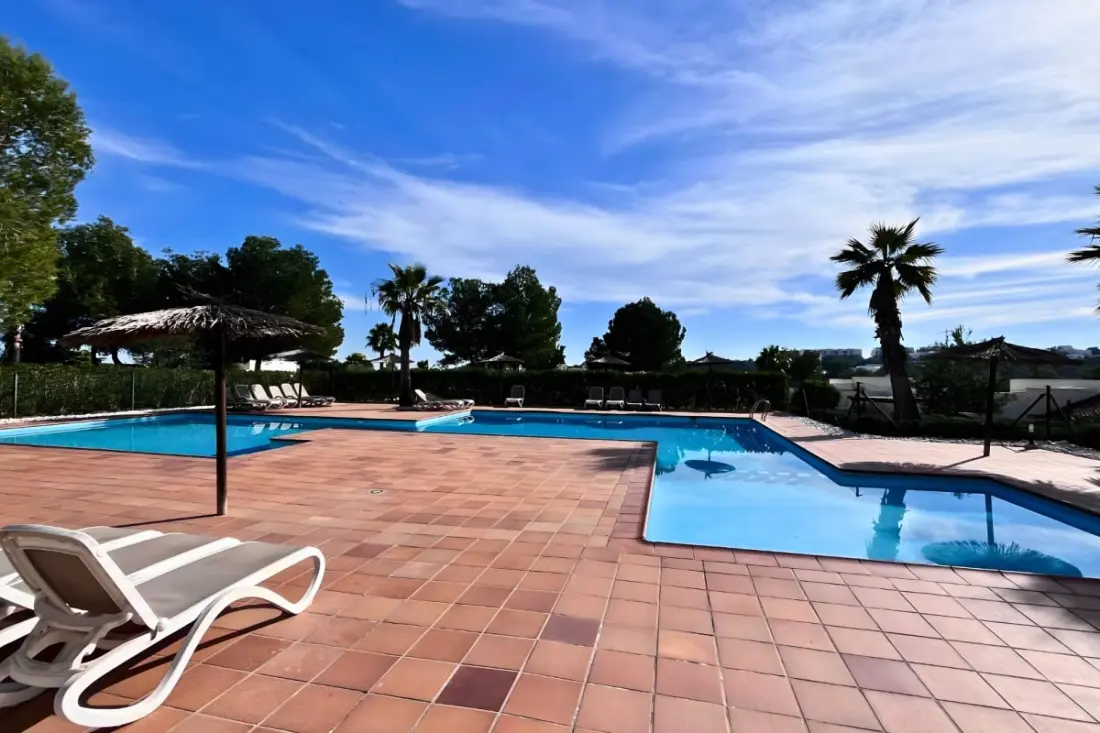Appartement Premium à Las Colinas · Golf, Piscine &amp; Terrasse