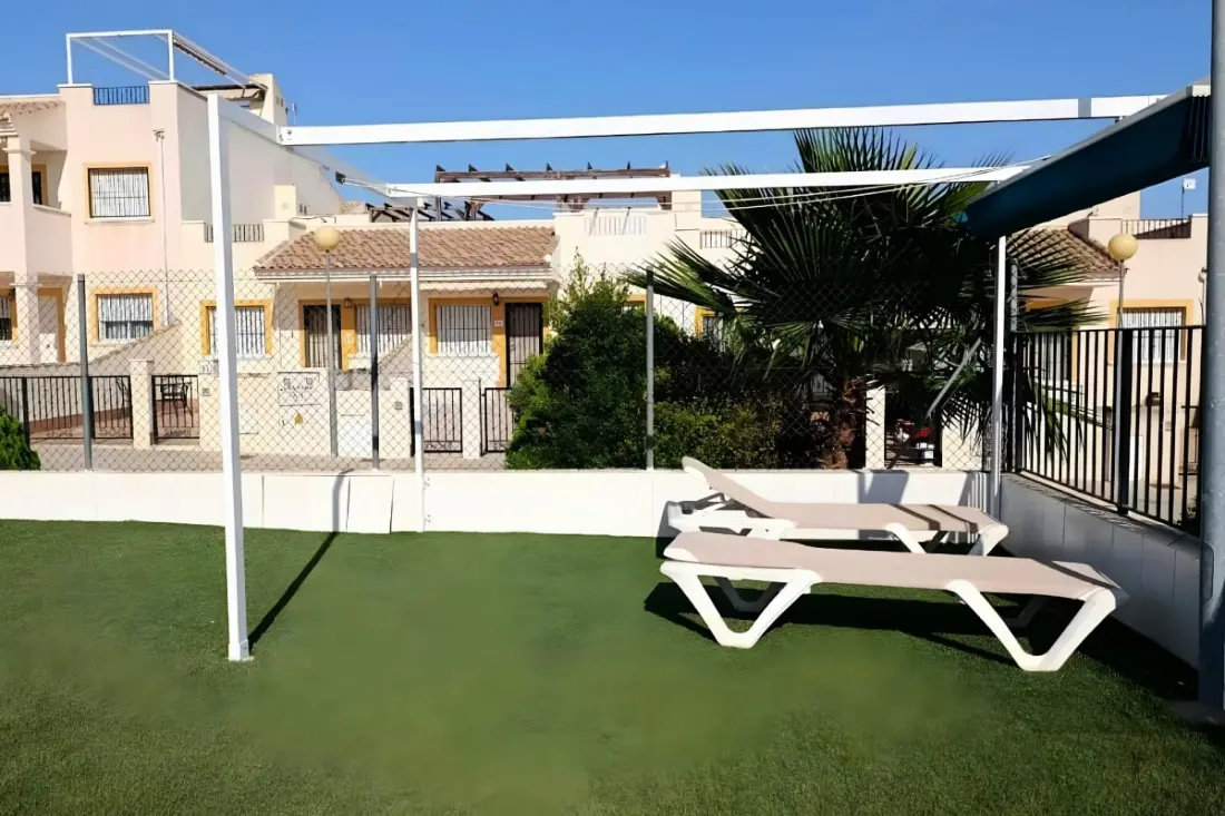 Soleil, Golf Et Piscine : La Villa Idéale Pour Vos Vacances !