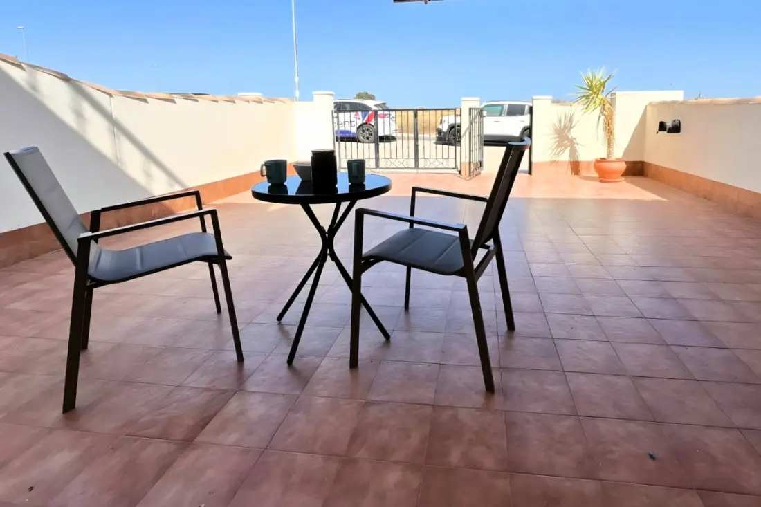 Soleil, Golf Et Piscine : La Villa Idéale Pour Vos Vacances !