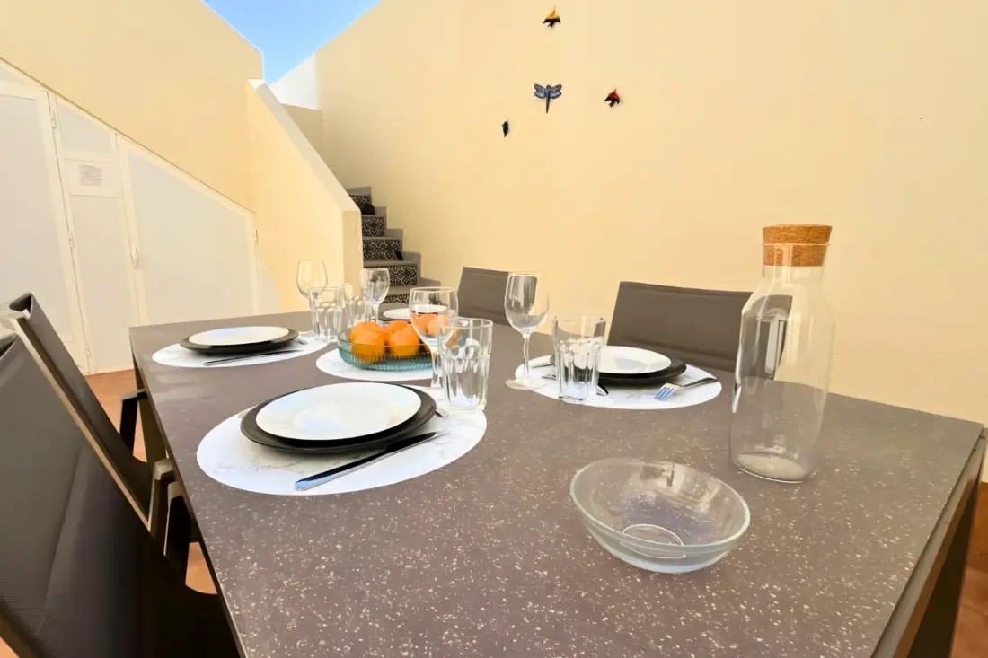 Soleil, Golf Et Piscine : La Villa Idéale Pour Vos Vacances !