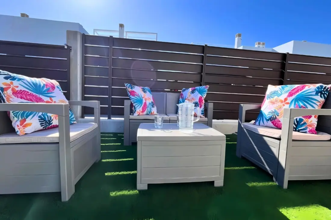 Golf, Soleil Et Piscine Privée Pour Un Séjour De Rêve !