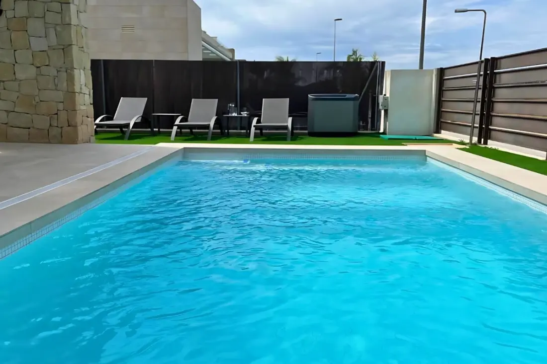 Villa Moderne Avec Piscine Privée Au Golf Vistabella