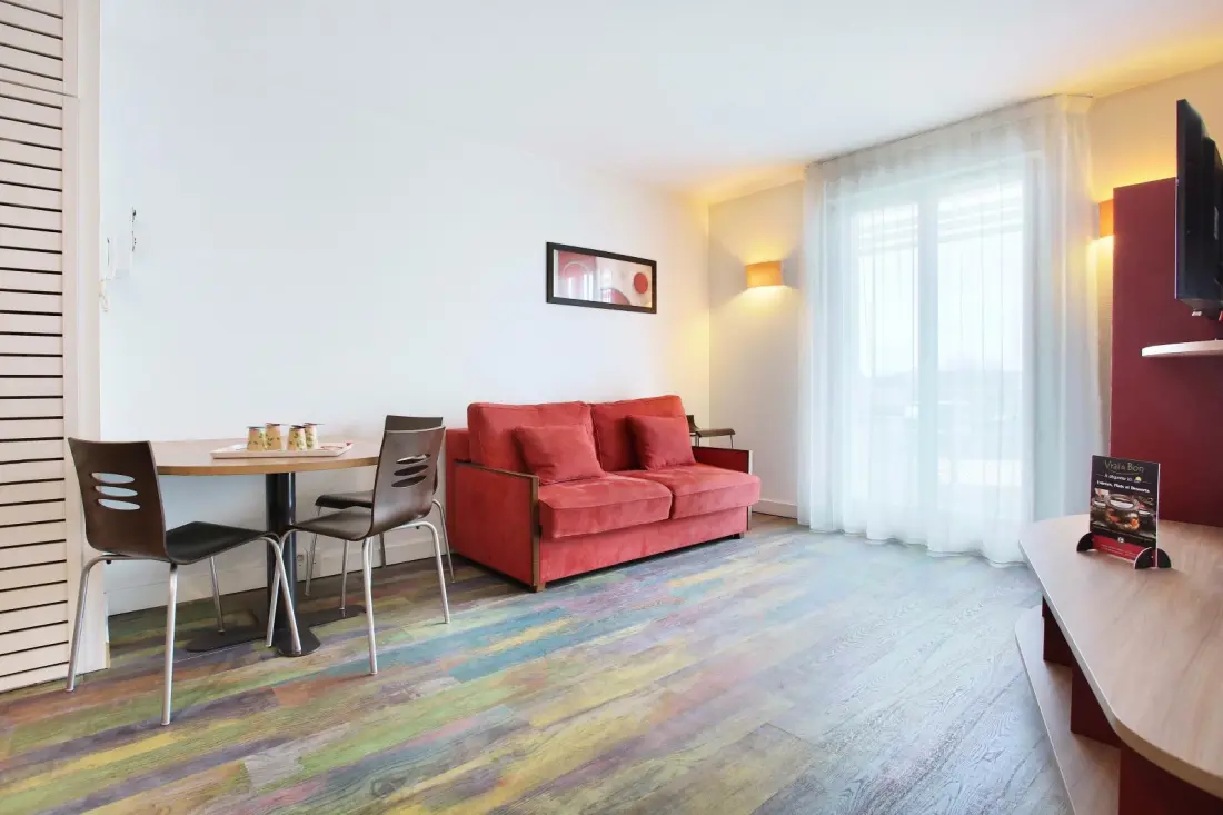 Hôtel Suite-Home Saran - Nord d'Orléans