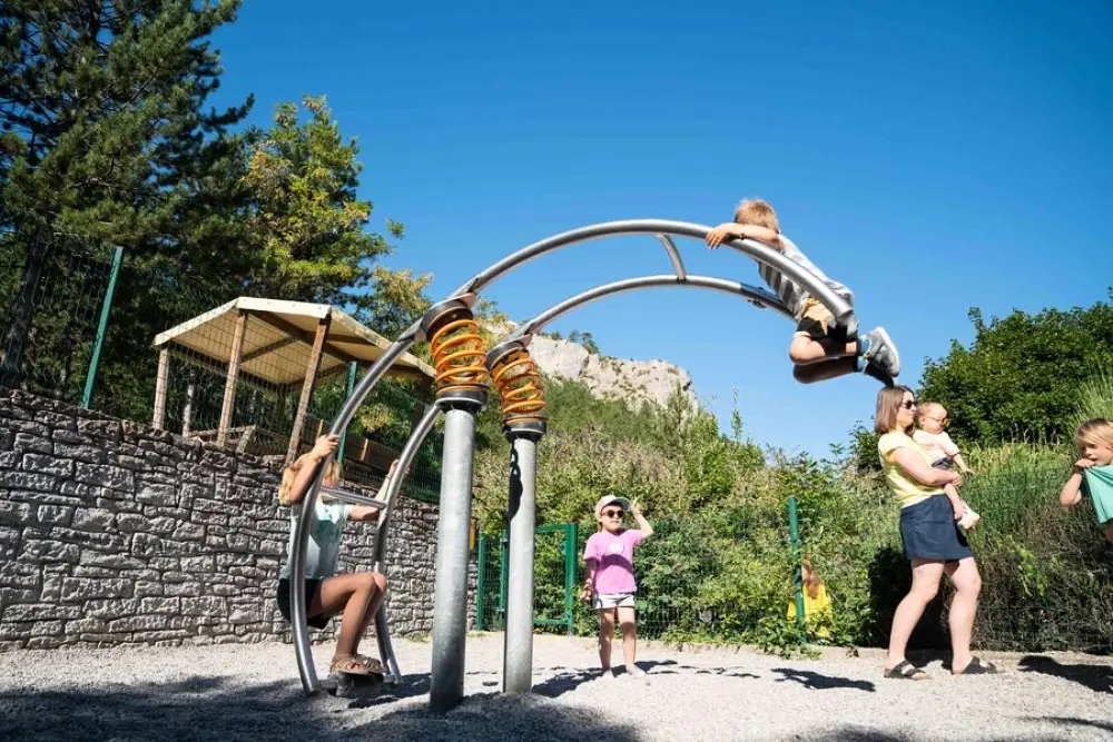Camping Les Princes d'Orange 3 étoiles★★★