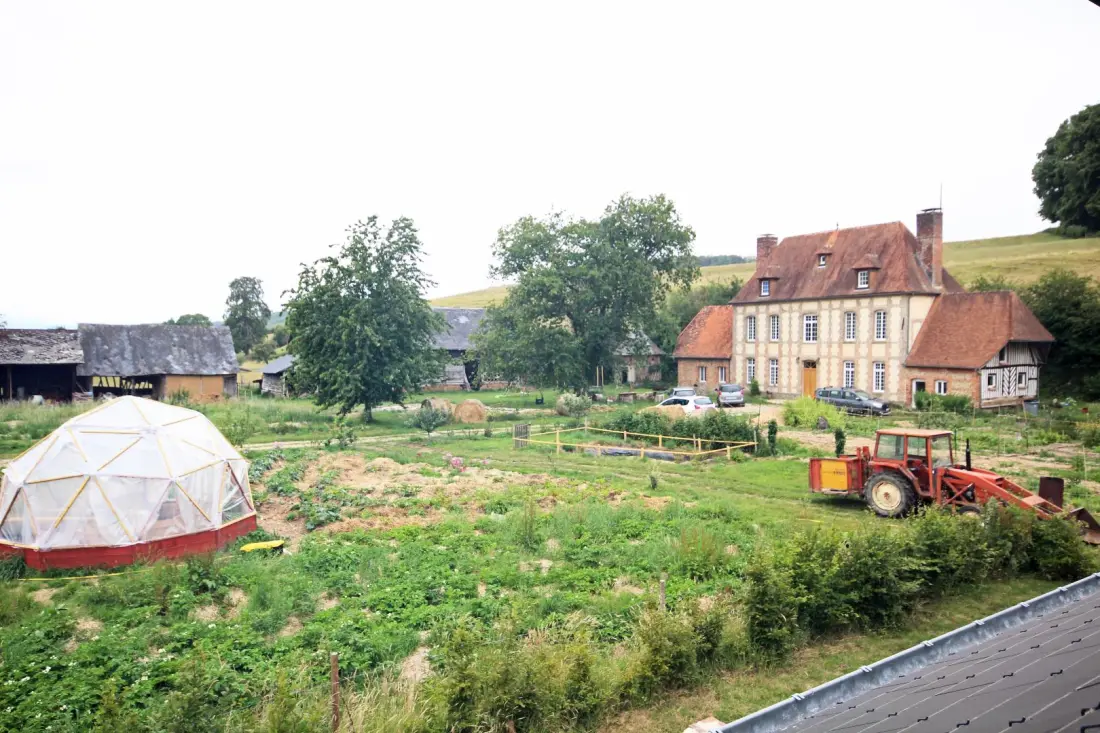 Gîte de France Gîtes de france® - les ecuries du mesnil aux moines 3 épis