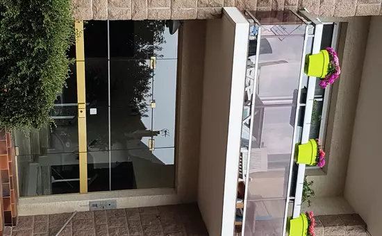 Studio 2 personnes proche commerces - Logement 2 clés labellisation Clévacances
