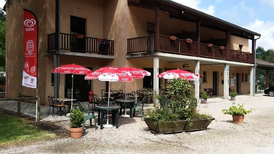 Camping Les 4 Saisons 3 étoiles★★★