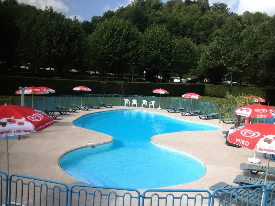 Camping Les 4 Saisons 3 étoiles★★★