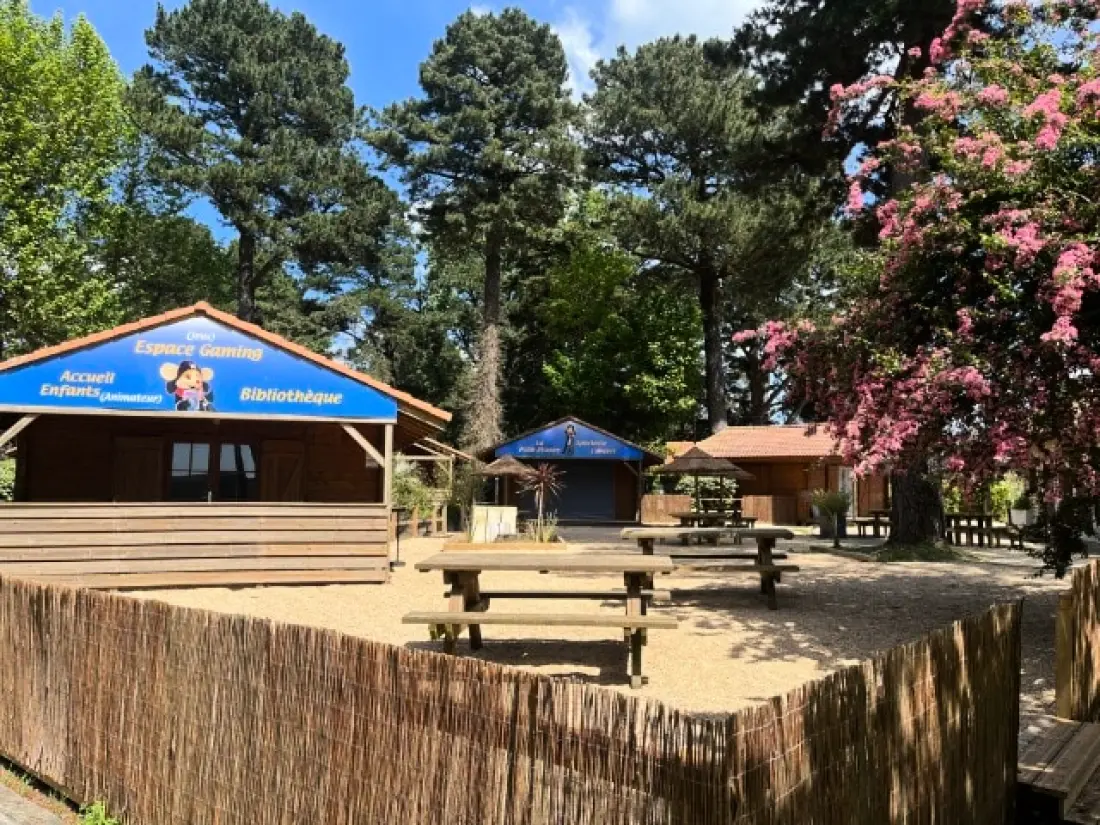 Ushuaïa Villages - Camping l'Estuaire 3 étoiles★★★