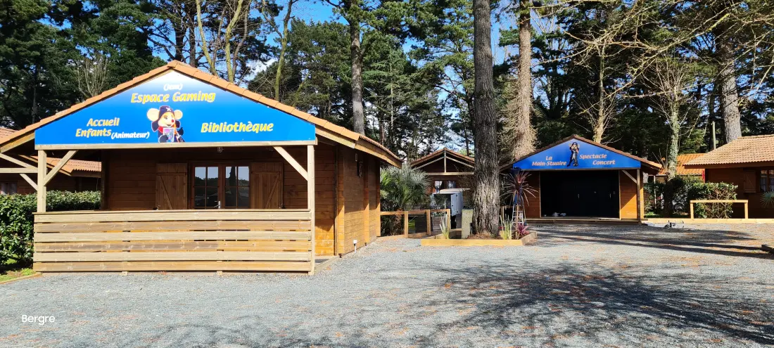 Camping Ushuaïa Villages l'Estuaire 3 étoiles★★★