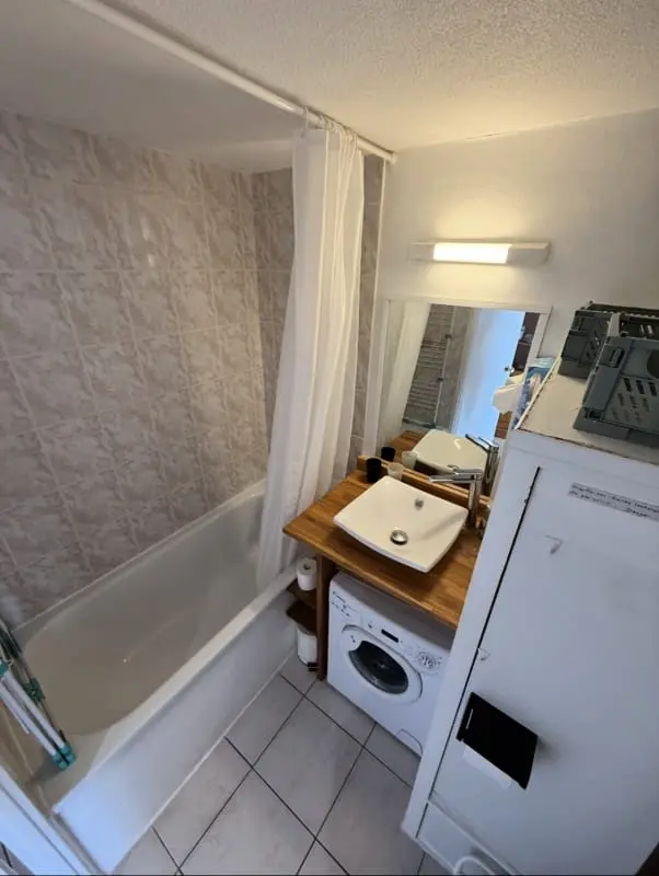 Studio Proche De La Plage Avec Balcon