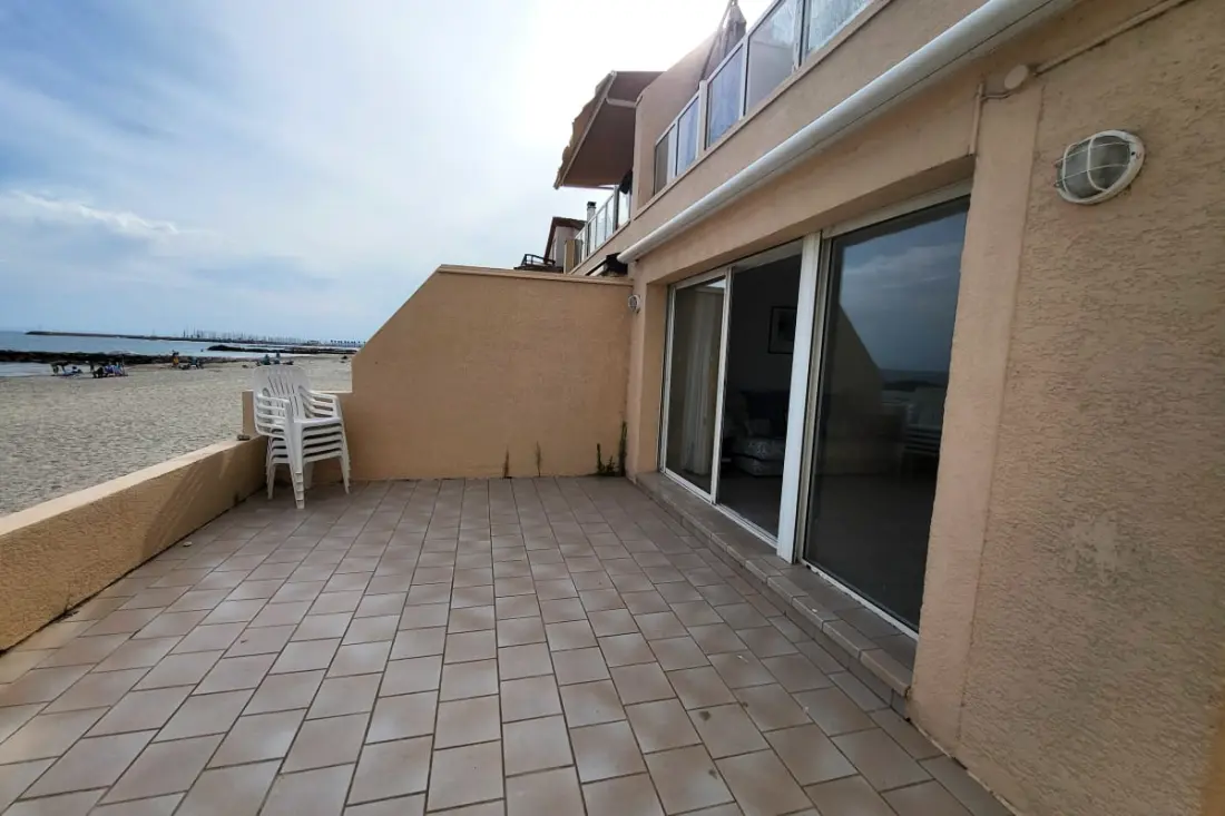 Appartement Pieds Dans L'eau Avec Terrasse