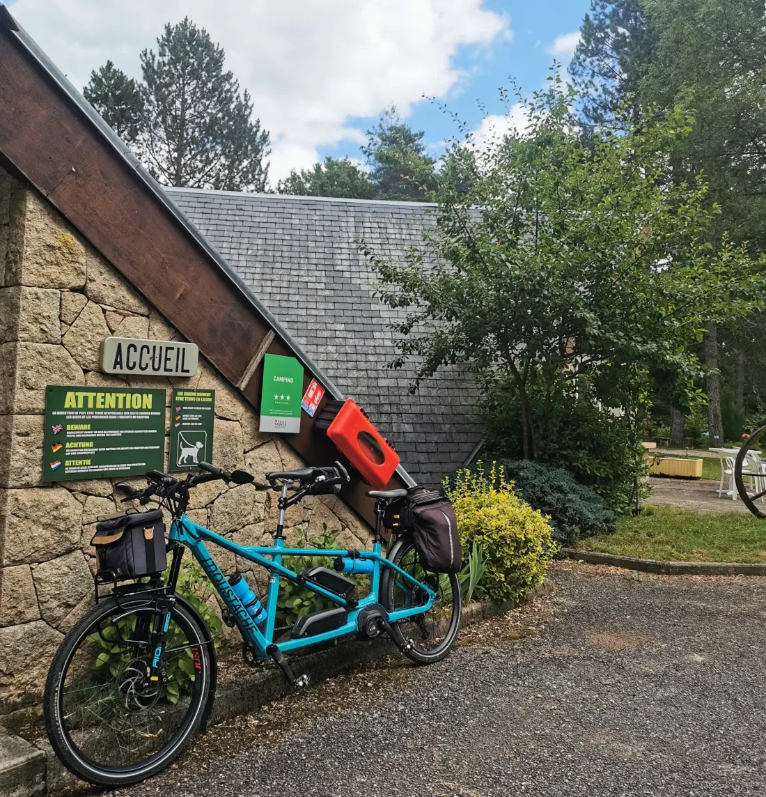 Camping Les Sapins de Correze 3 étoiles★★★
