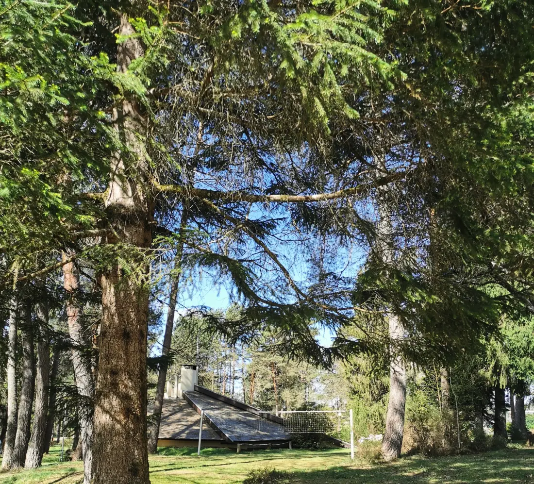 Camping Les Sapins de Correze 3 étoiles★★★