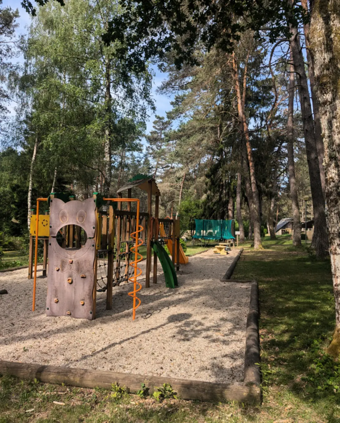 Camping Les Sapins de Correze 3 étoiles★★★