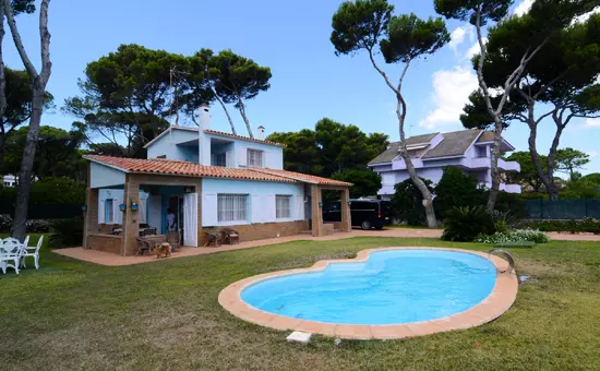 Maison de Vacances Pals 105