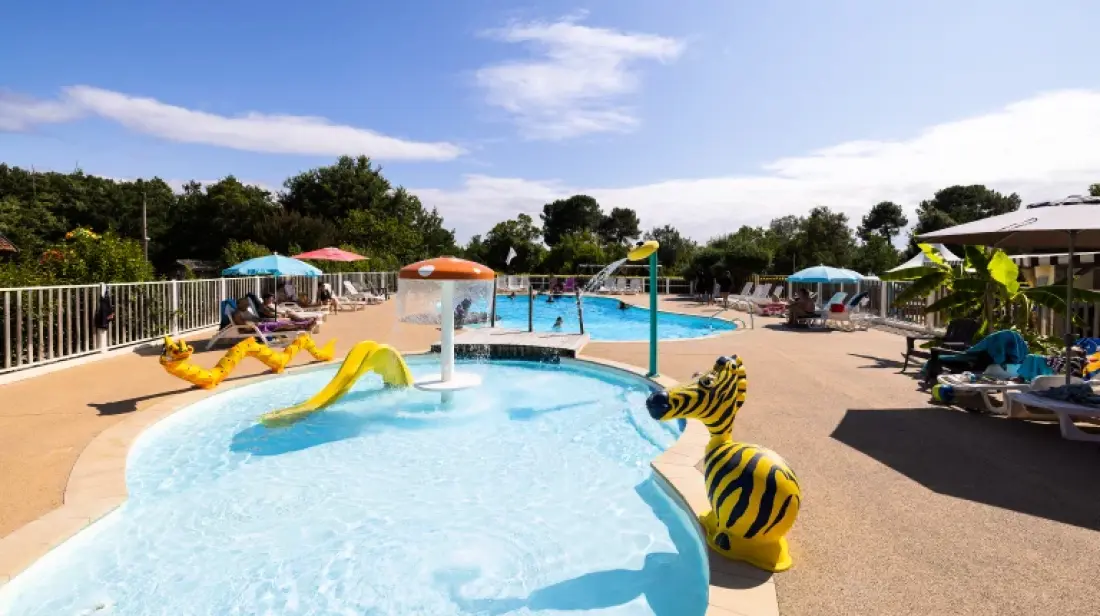 Camping Romanée La Forêt Lahitte3 étoiles★★★