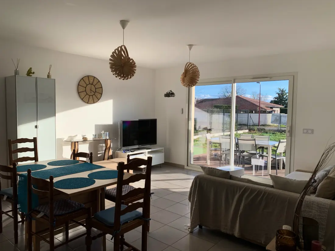Maison de Vacances Parentis-en-Born 8