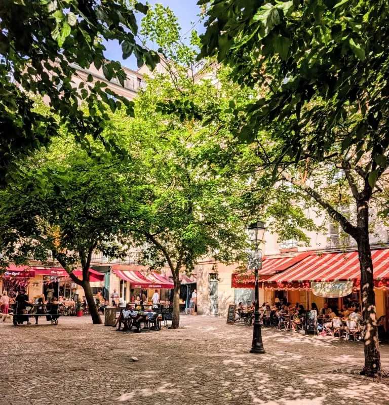 Studio Proche De La Place Des Vosges, Paris