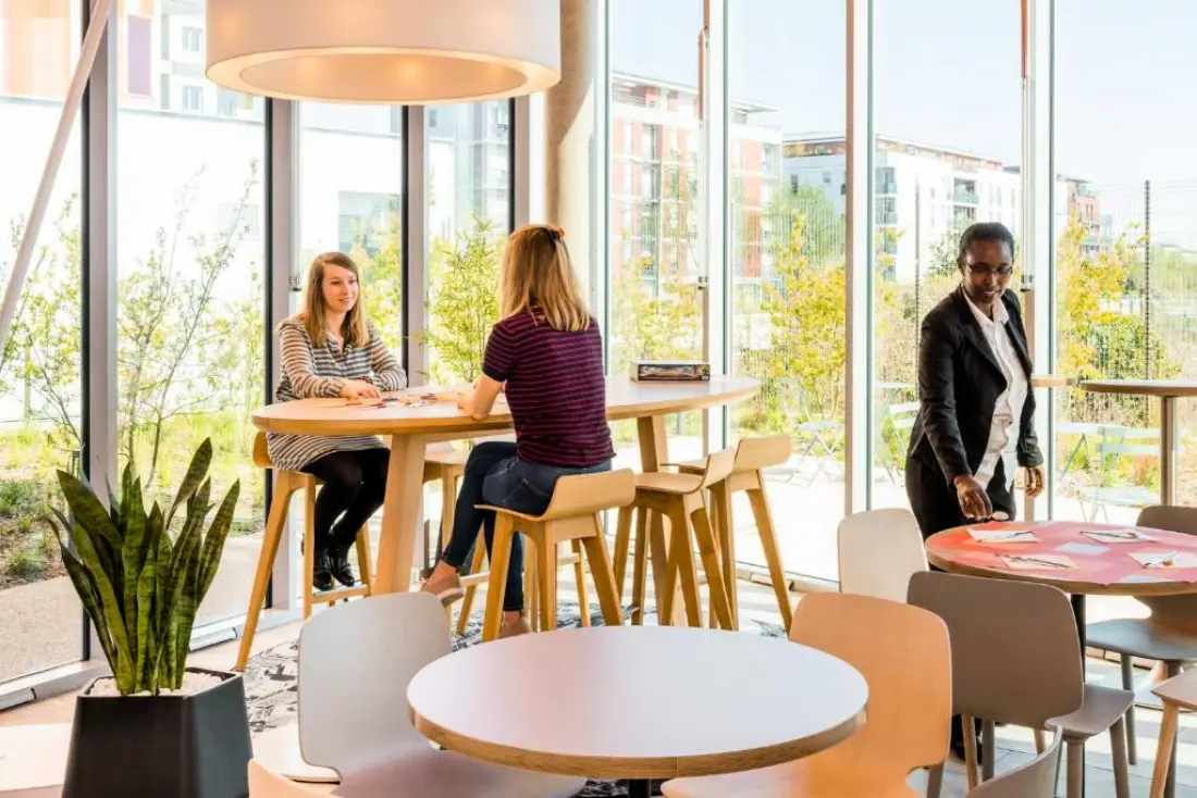 Aparthotel Adagio access Paris Massy Gare TGV
