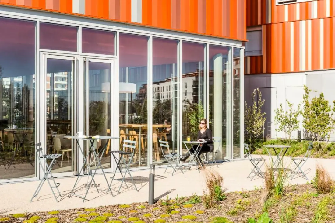 Aparthotel Adagio access Paris Massy Gare TGV