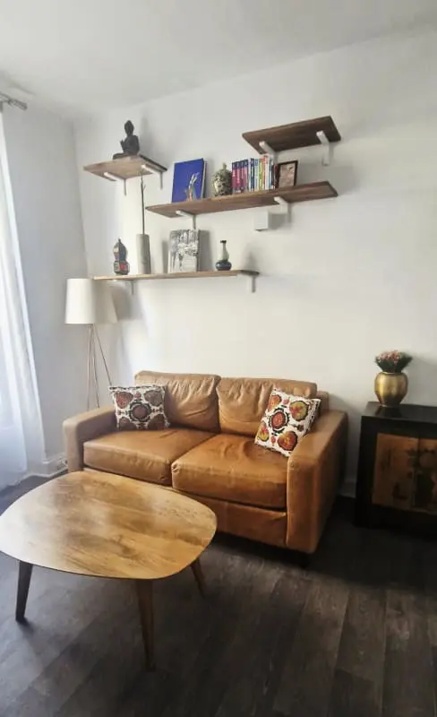 Appartement Buttes-chaumont Avec Cour
