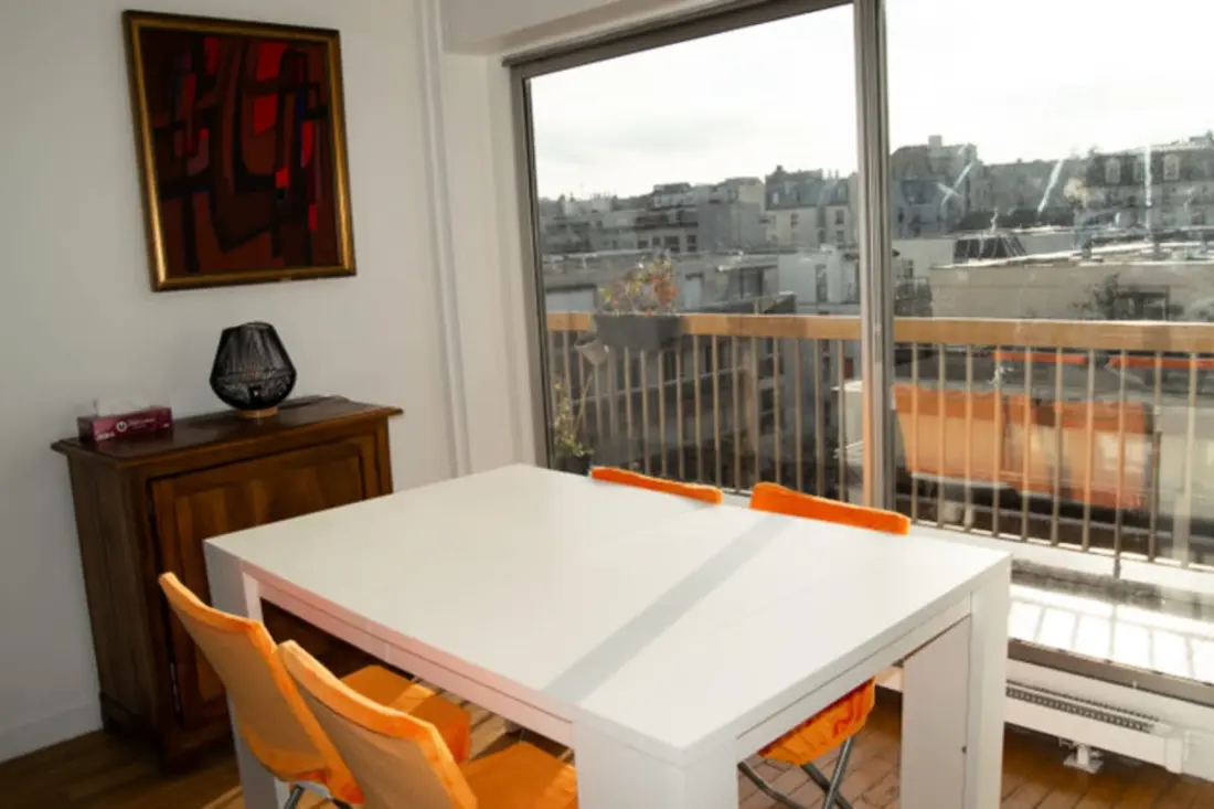 Appartement Calme Près Du Marais, Balcon