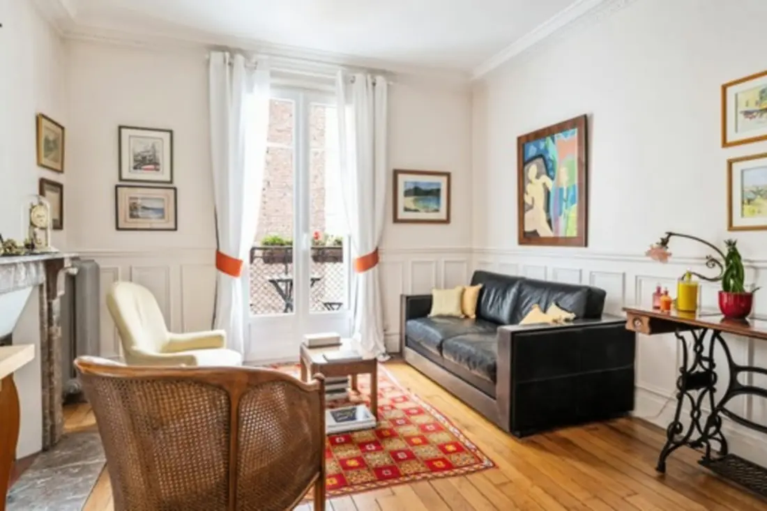 Appartement Lumineux Avec Balcon Au Cœur De Paris