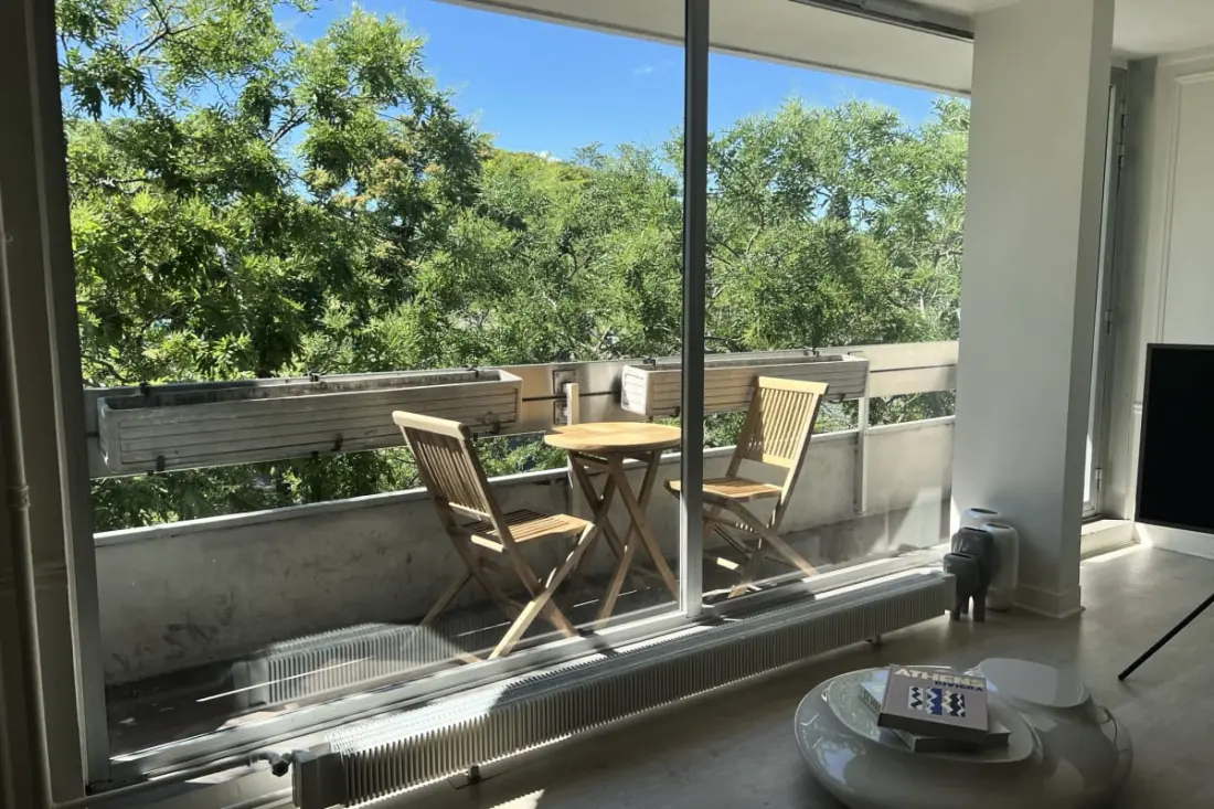 Appartement Lumineux à Paris Avec Balcon Filant