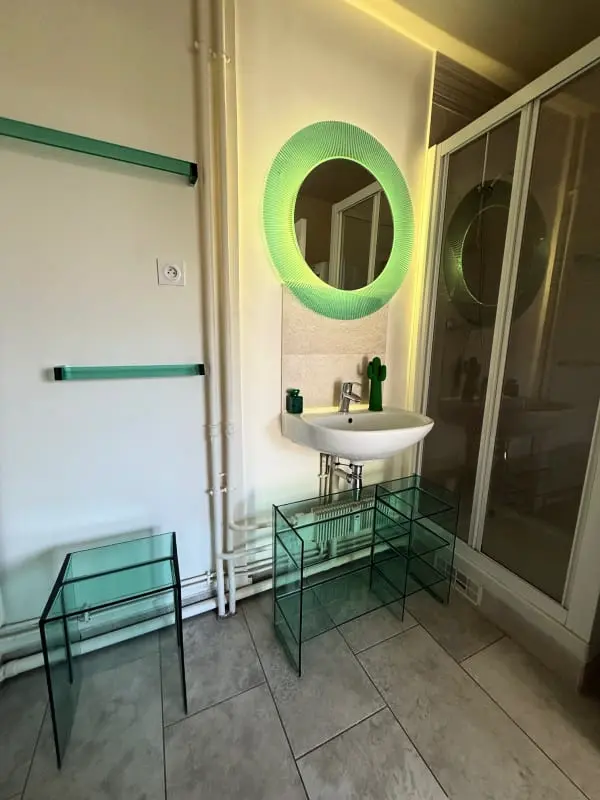Appartement Lumineux à Paris Avec Balcon Filant