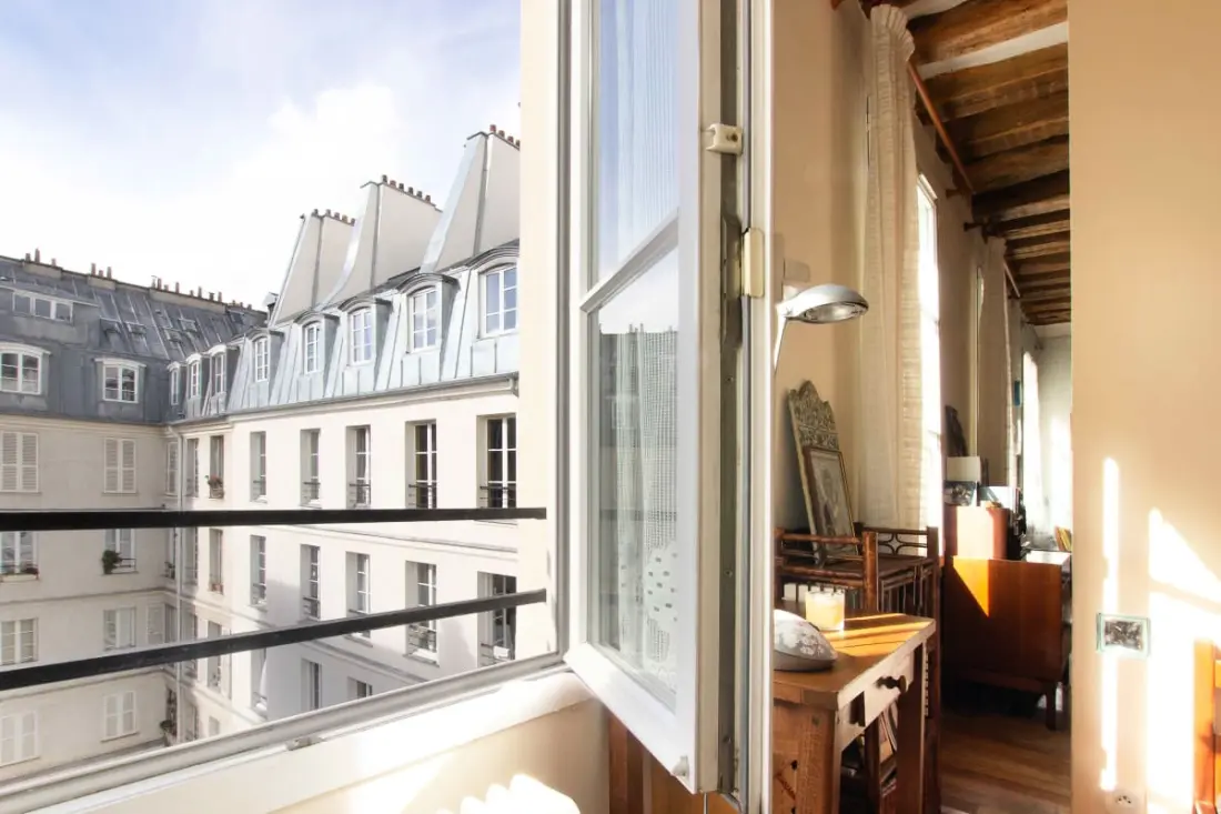 Charmant Appartement En Plein Marais Pour Couple