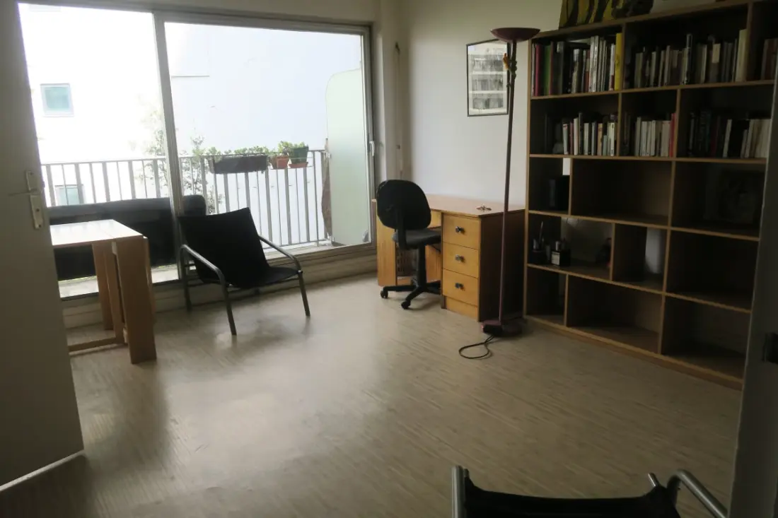 Charmant Studio Lumineux Avec Balcon