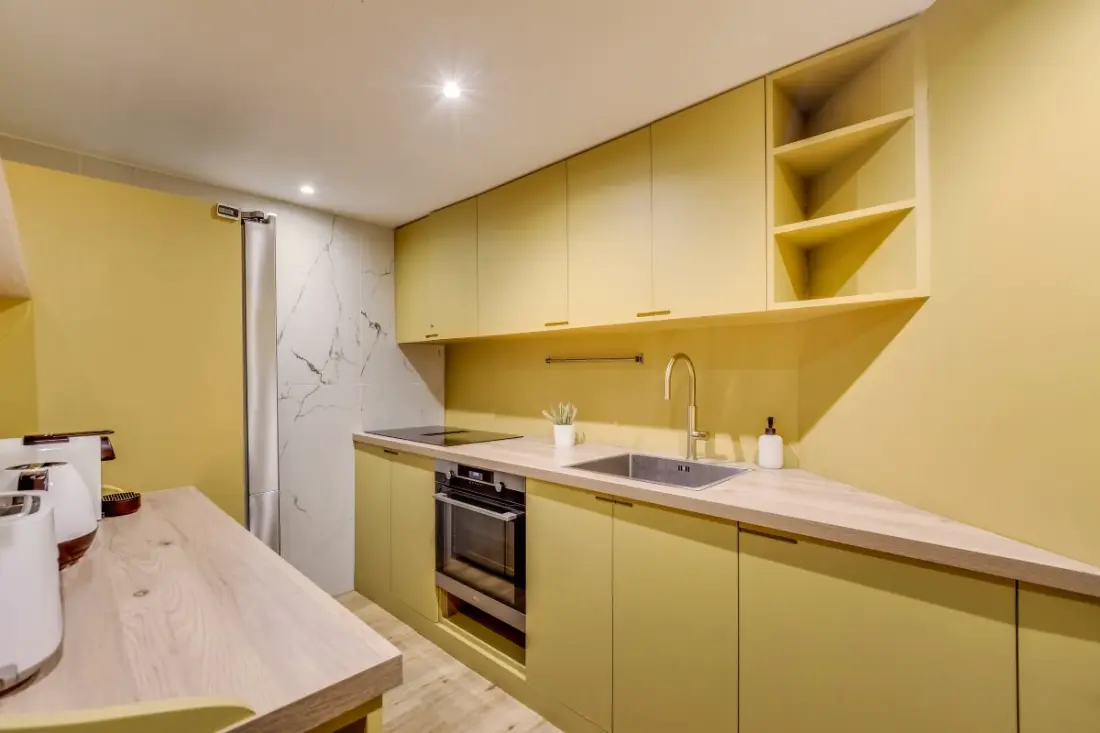 Grand Studio En Sous Sol - Gare Montparnasse