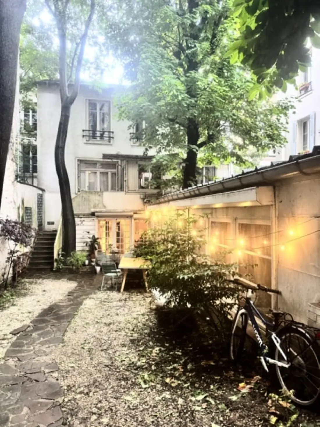 Maison Loft De 100 M² Avec Jardin à Paris