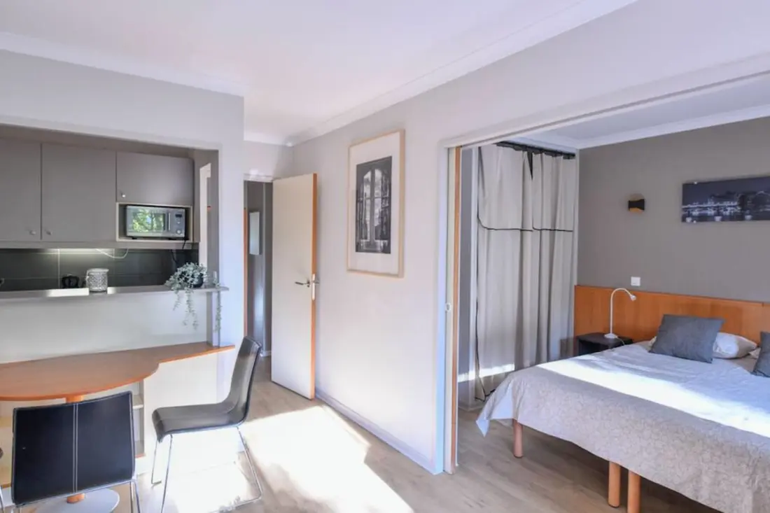 Appt Cosy Avec Balcon - Buttes Chaumont
