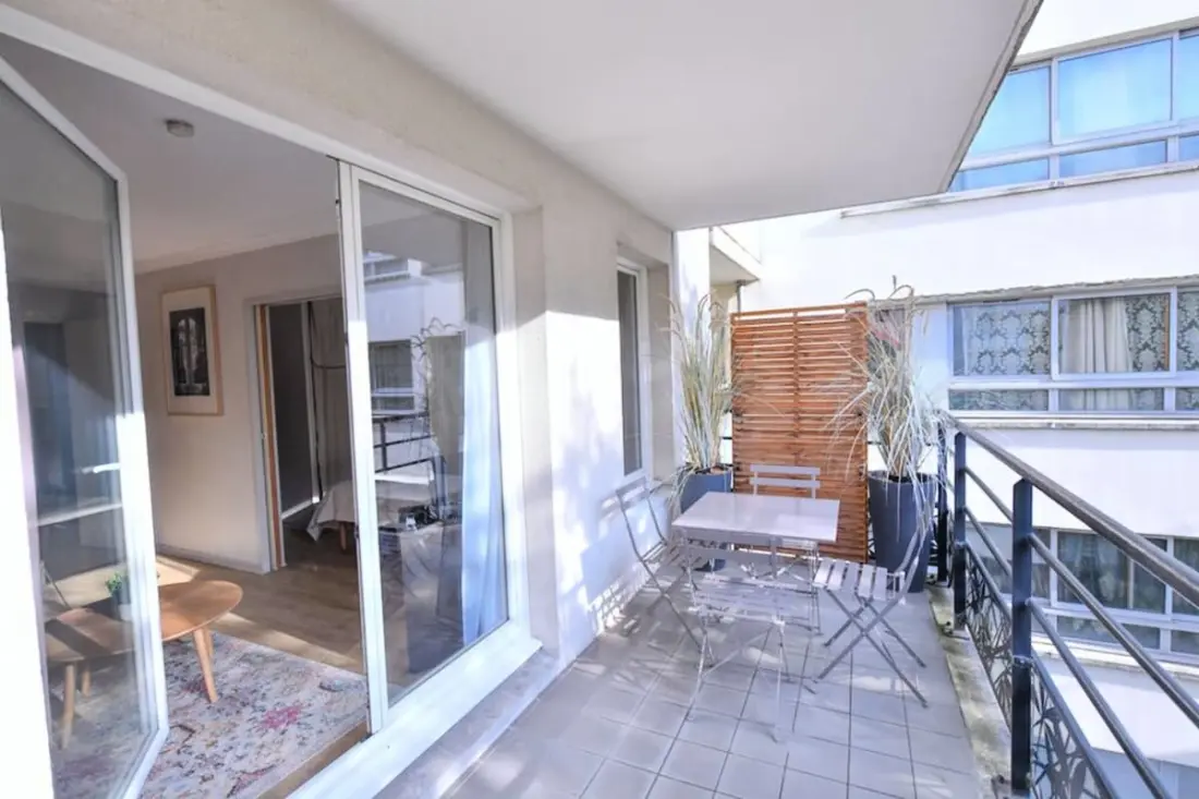 Appt Cosy Avec Balcon - Buttes Chaumont