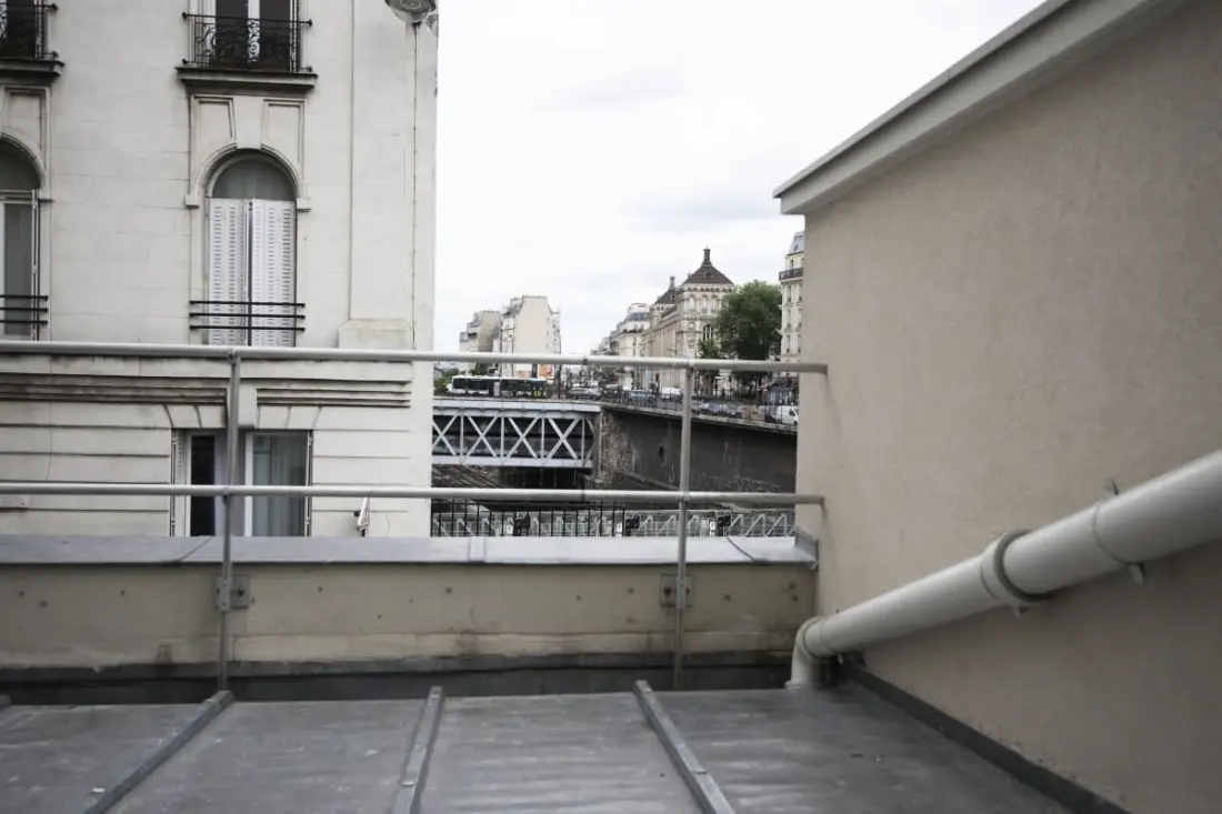Appartement De Charme Aux Batignolles