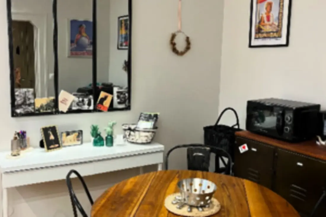 Charmant T2 Batignolles Avec Cour Privée