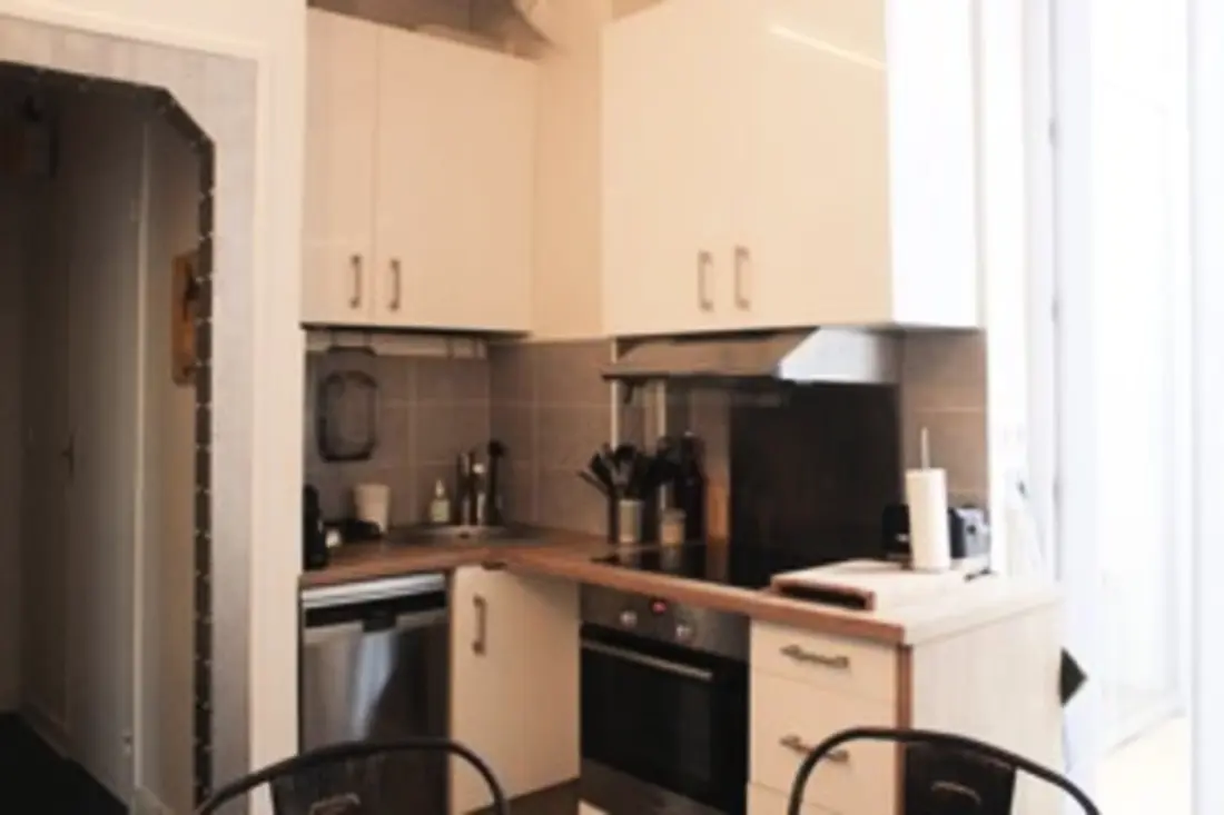 Charmant T2 Batignolles Avec Cour Privée