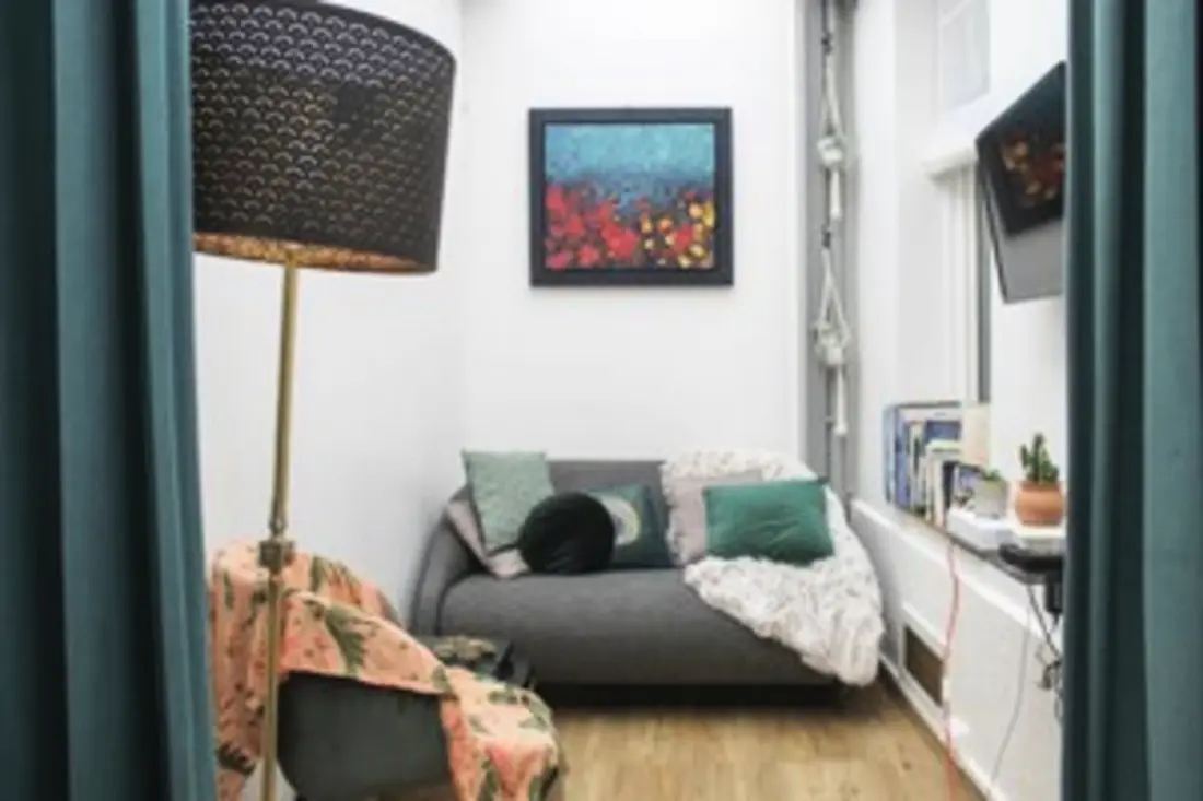 Charmant T2 Batignolles Avec Cour Privée