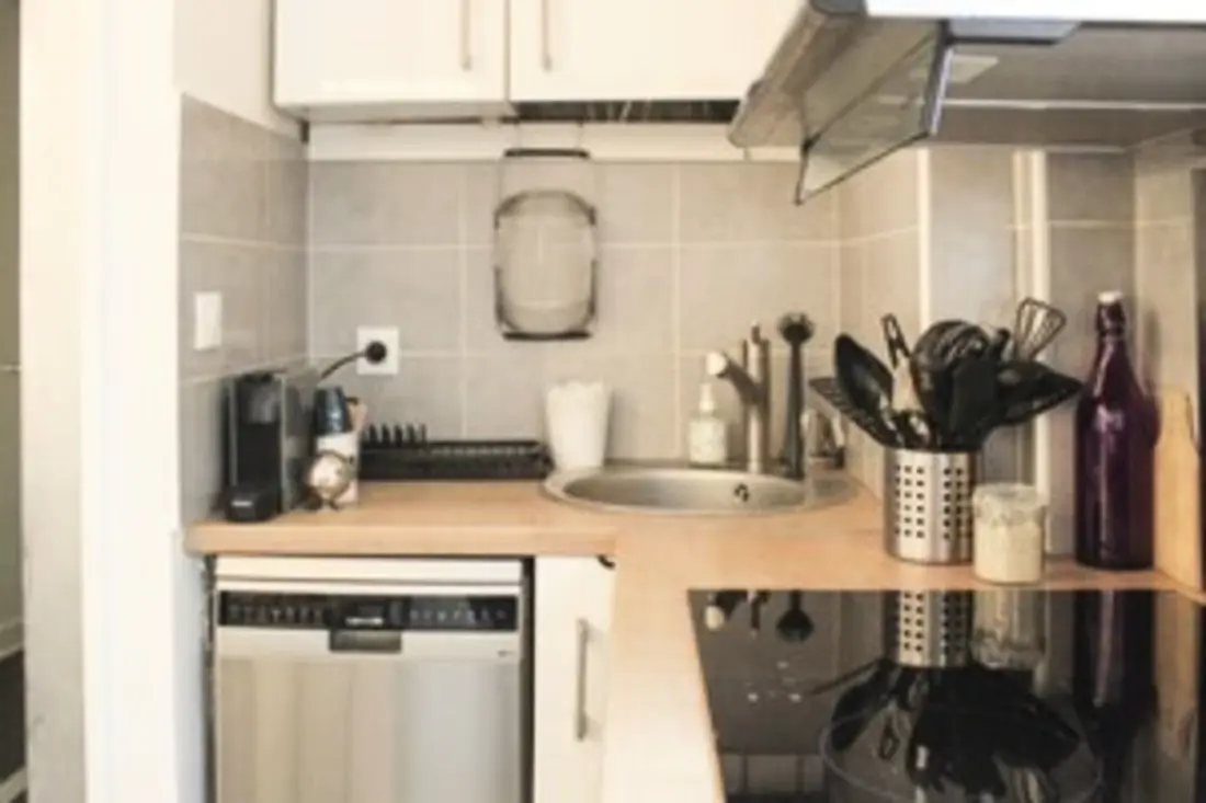 Charmant T2 Batignolles Avec Cour Privée